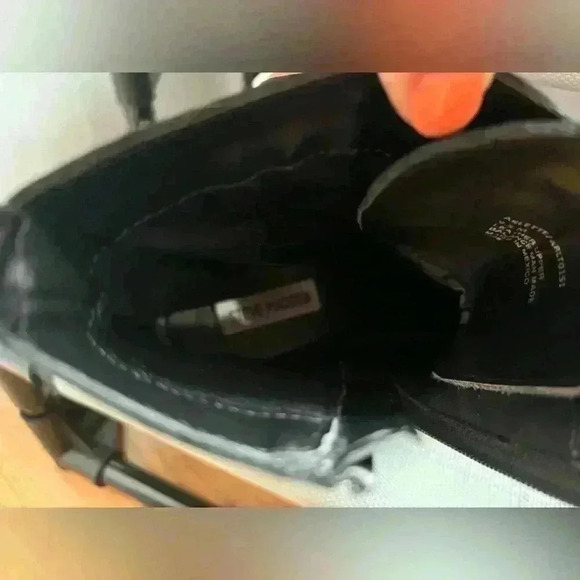 Steve Madden Arlette Triple Buckle Black Leather Combat Boot. Size 9.5 NWOB - Picture 5 of 7